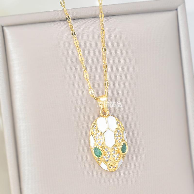 Titanium Steel Orochi Snakehead Necklace Women'S Light Luxury Personality Versatile Micro-Inlaid Pendant Collarbone Chain Jewelry