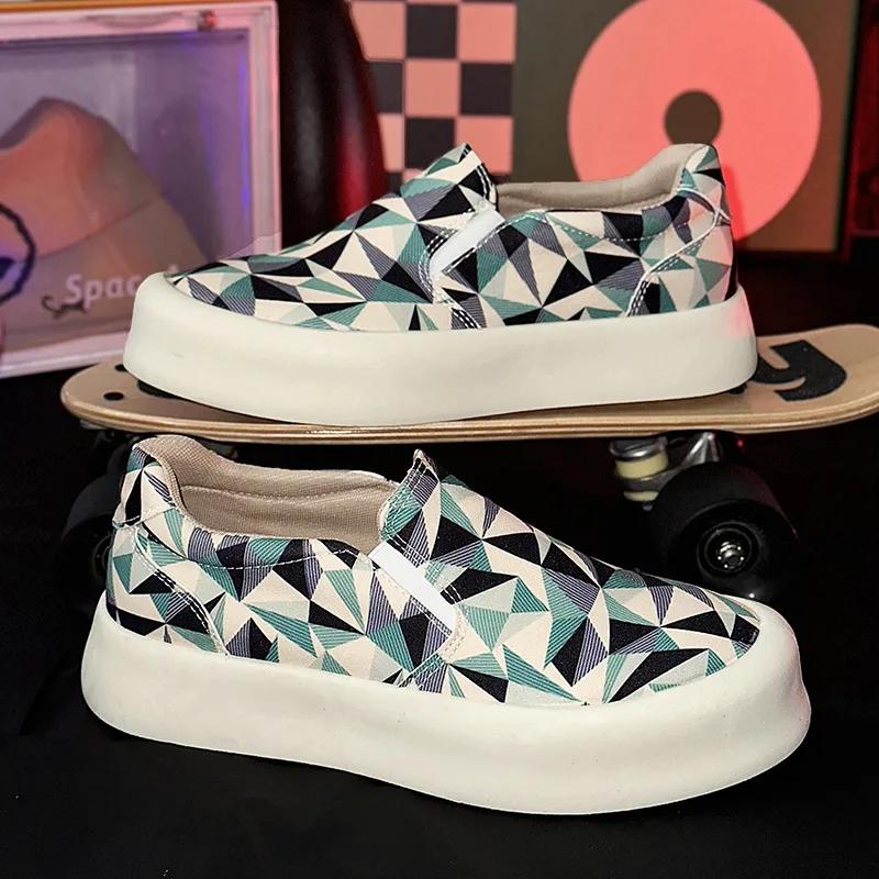 

2025 Мужские тканевые туфли с шахматным узором Толстая подошва Дышащие Контрастные цвета Повседневные парусиновые туфли Мокасины без застежек 44 зелёный