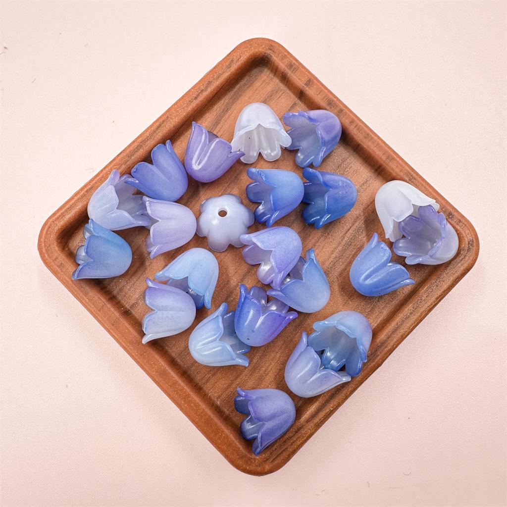 100Pcs Color Matching Flower DIY Jewelry Accessories Pendants Creative Bell Orchids Beads Acrylic Receptacle Fashion for Bracelet Earring Making
