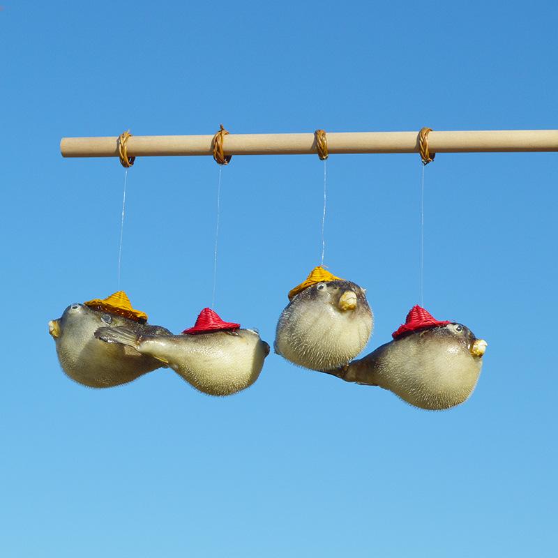 Wisiorek Specimen Ryby Nadymającej - Pomoc Edukacyjna & Unikalny Prezent