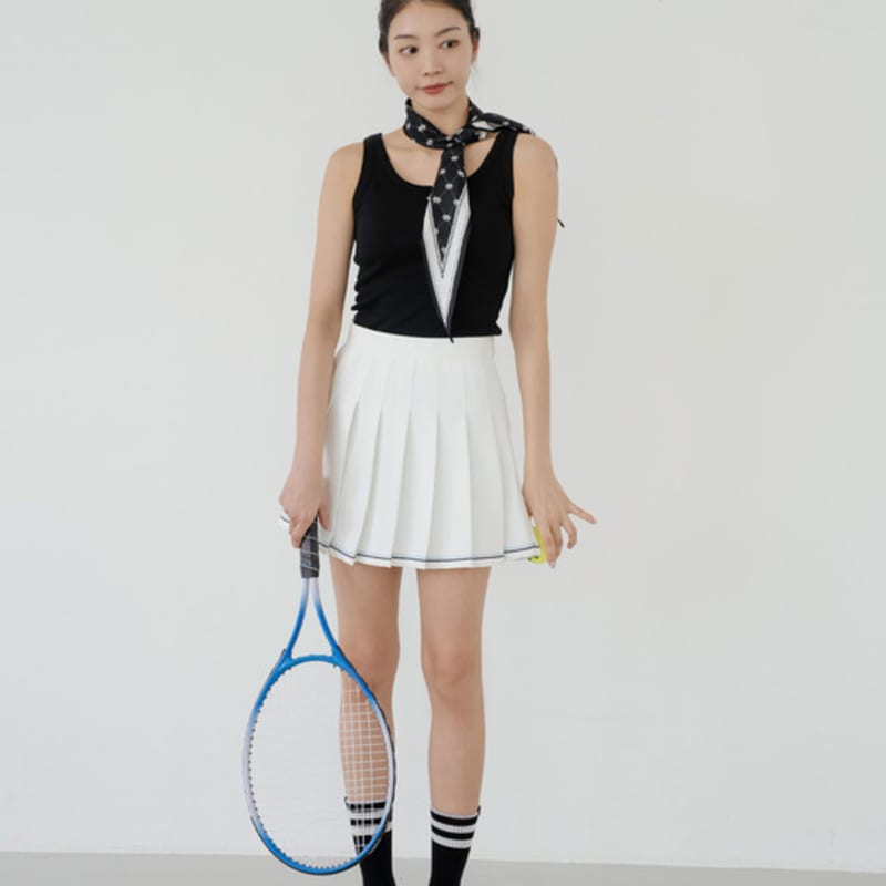 Nitina Essential Silk Scarf BK