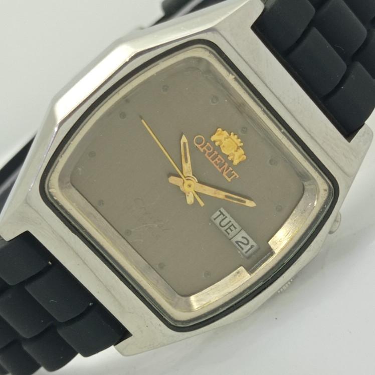 

Б/у ORIENT CRYSTAL AUTO 46961 JAPAN MENS WATCH a412515-1 Sku006-a412515