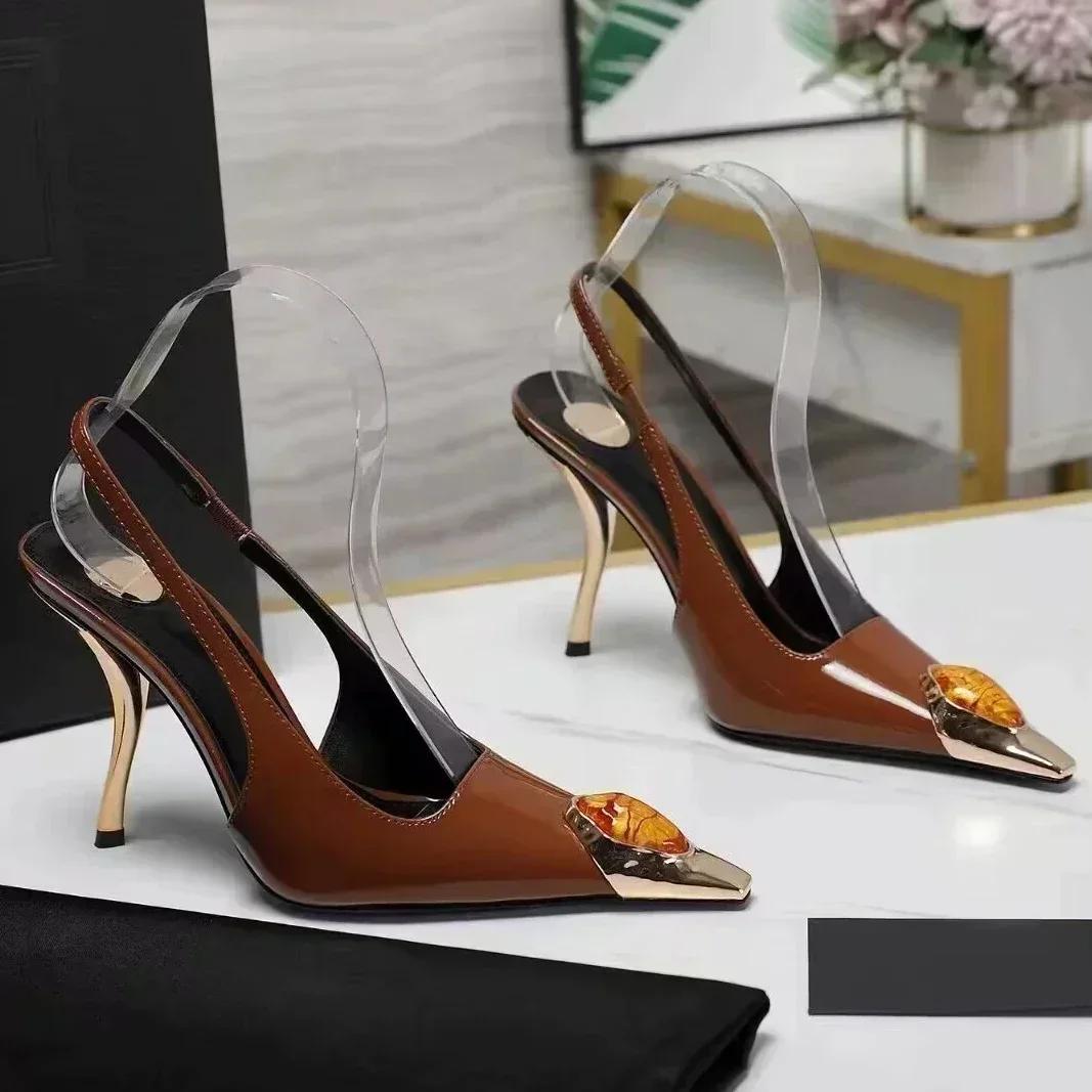 

Fashion Luxury Metal Jewel Decoration Heels Women 2025 Sexy Pointed Toe Patent Leather Women Pumps Elegant Banquet High Heeled Sandals 40