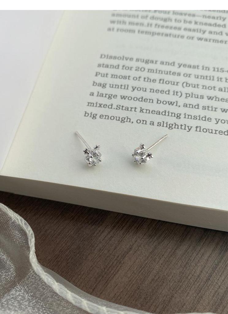 S999 Sterling Silver Shiny Star Stud Earrings for Women - Small, Elegant, Exquisite Ins Style Jewelry