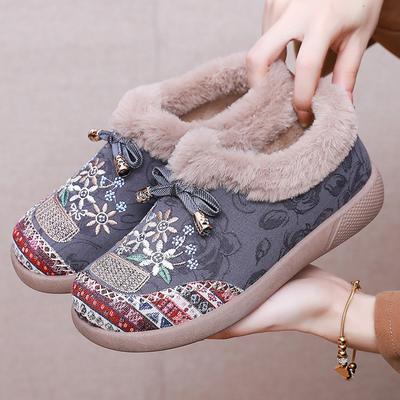2025 Women's Snow Boots Winter New Cotton Boots Old Beijing Embroidered Mother Shoes Velvet Warm Women's Shoes One Pedal