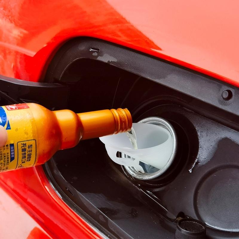 2Pcs/set Car Fuels Filler Funnel Plastic Leakproof Fuels Tanks Funnel Tube Standard Replacement Automotive Gas Funnel