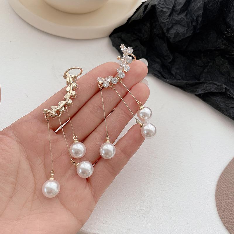 OEM Korean Fashion 18k Gold-plated Alloy Pearl Tassel Earrings One-piece Crystal Pearl Tassel Ear Clip Earrings
