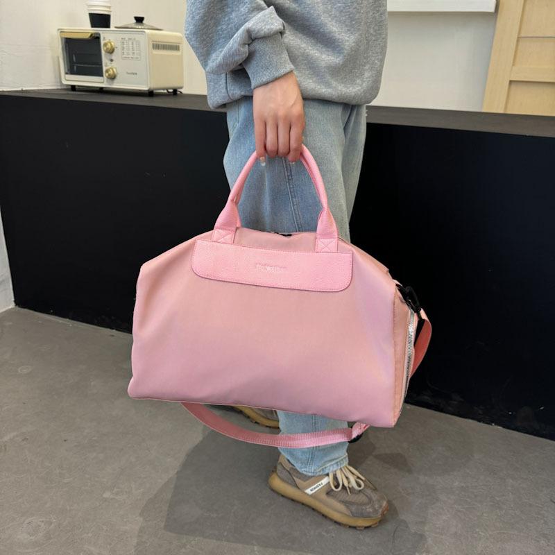 Large Capacity Independent Shoe Compartment Crossbody Fitness Bag Dry and Wet Separation Swimming Yoga Bag Shoulder Short-distance Luggage Travel Bag