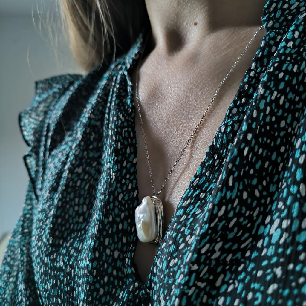 Silver Necklace with Natural Baroque Pearls, Item Weight 14.26 G (2185314)