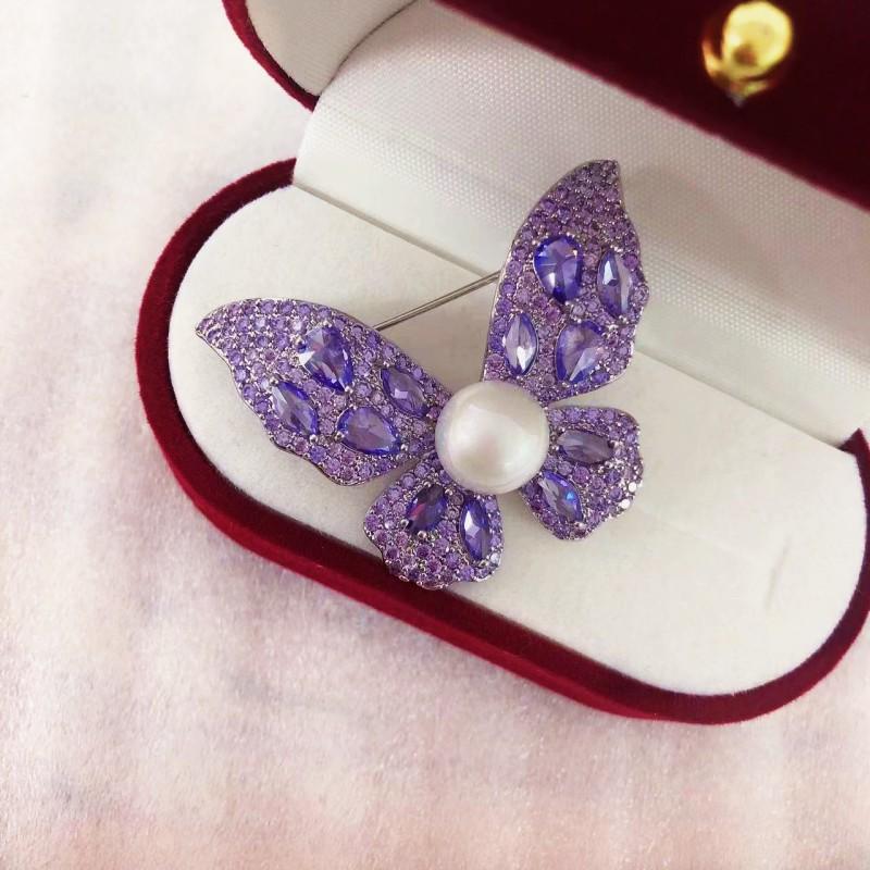 

Маленькая булавка на грудь с ароматным ветром и бабочкой, женская супер сверкающая циркониевая булавка для пальто с цветком на груди, аксессуары для костюма высокого класса