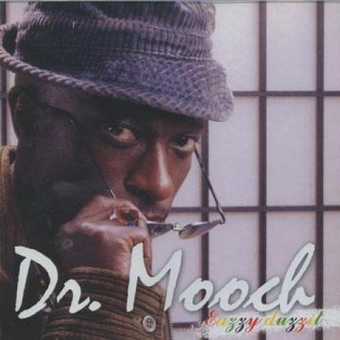 

CD DR. MOOCH - Eazzyduzzit DMCD7039 Dr. Mooch Prod. 2006 UK Reggae, Ska & Dub