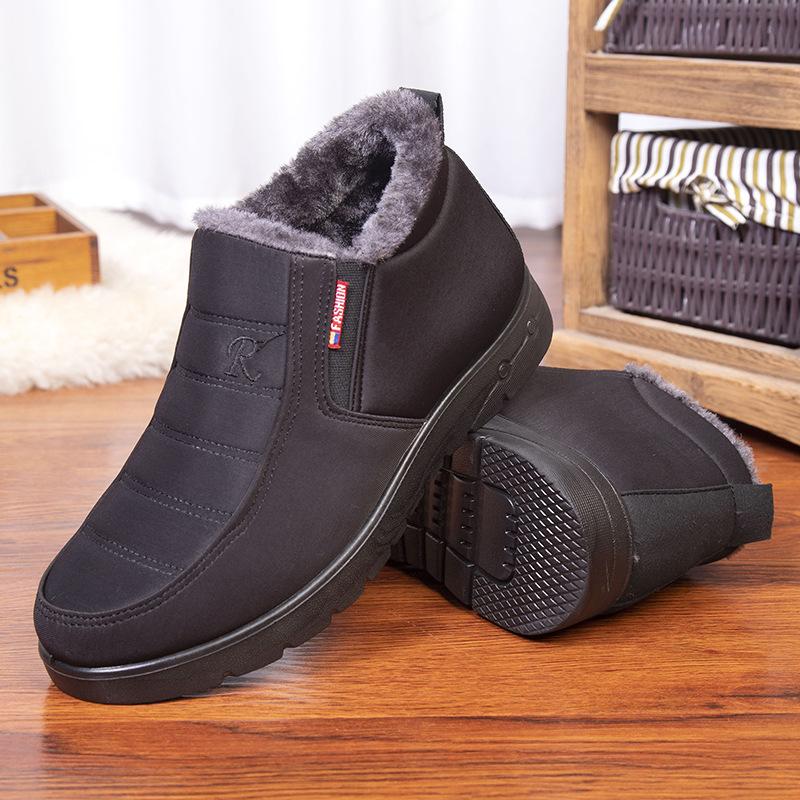 Зимняя старая хлопковая обувь мужская водонепроницаемая нескользящая теплая плотная и тяжелая легкая обувь для папы среднего и пожилого возраста 39 чёрный 2313₽