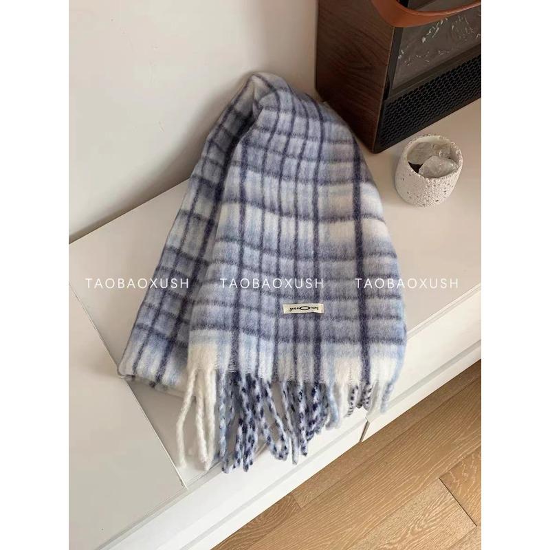 Exquisite Solid color Fringed Plush Scarf A Fashionable and Warm Scarf for Winter Outdoor Cycling and Students' Commuting