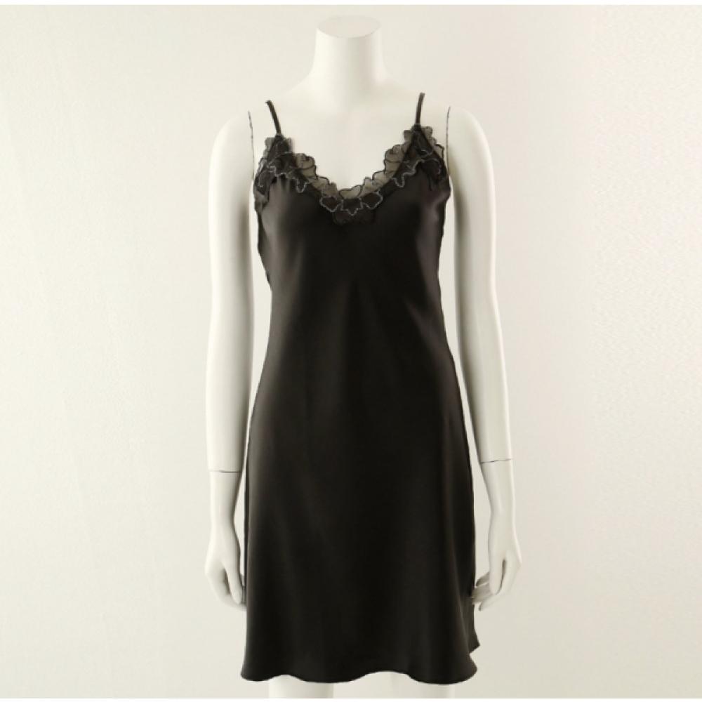 

Wacoal Flower Lace Slip Wfs3050 100(XL)/blacks