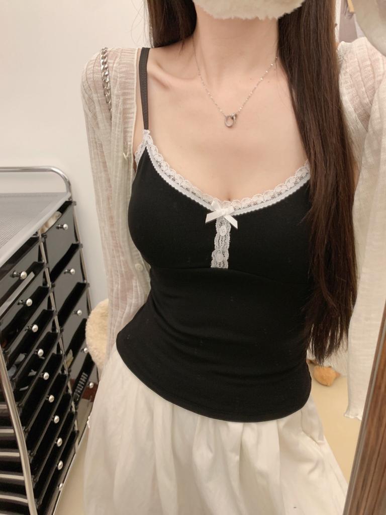 #Early autumn new pure lace lace V-neck sling vest slim and thin women's fixed belt chest pad