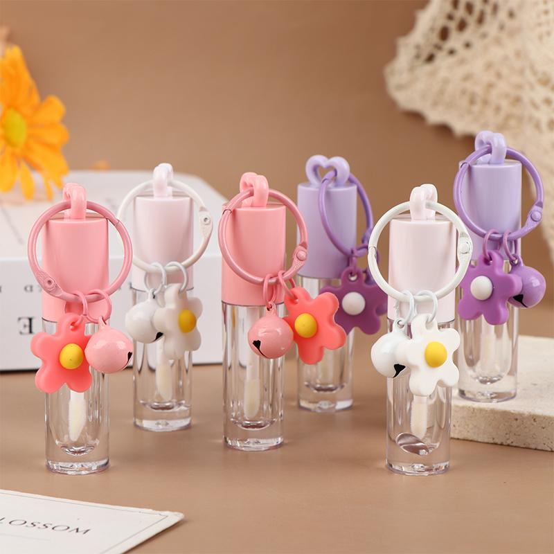 2.5ml Pink Heart-Shaped Lip Gloss Tube with Applicator Brush and Keychain – Empty Container for DIY Makeup