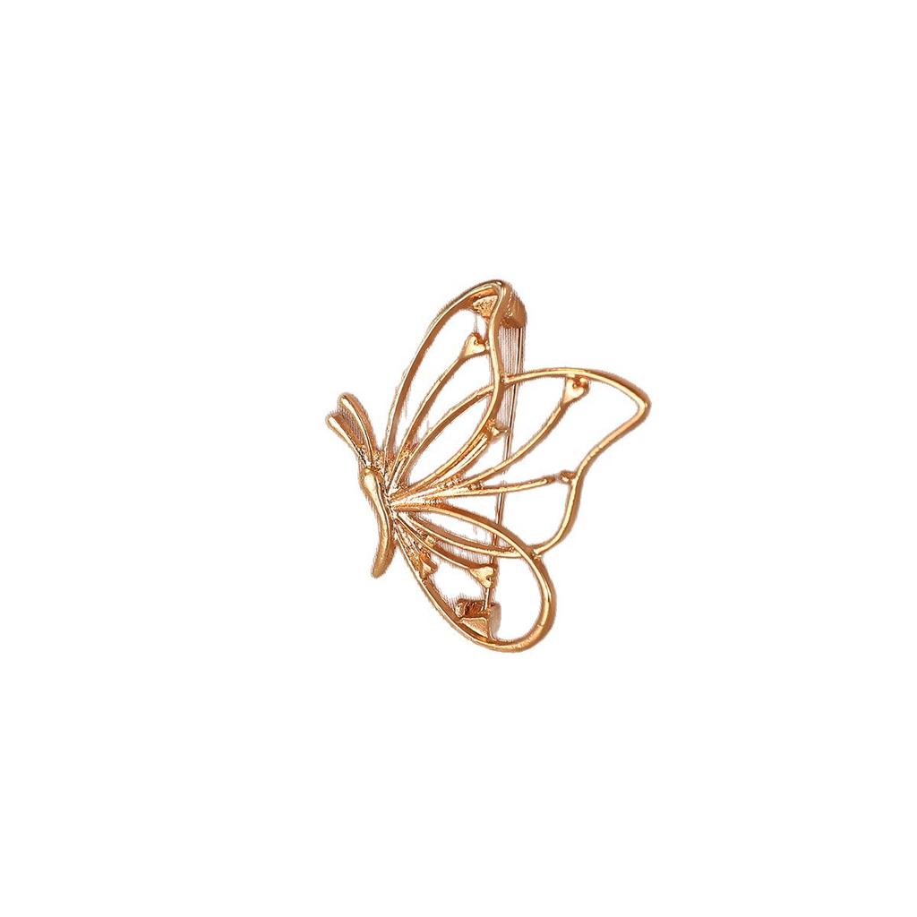 The Hollowed-out Butterfly Anti-glare Brooch Design Is A Unique and Versatile Brooch for Women