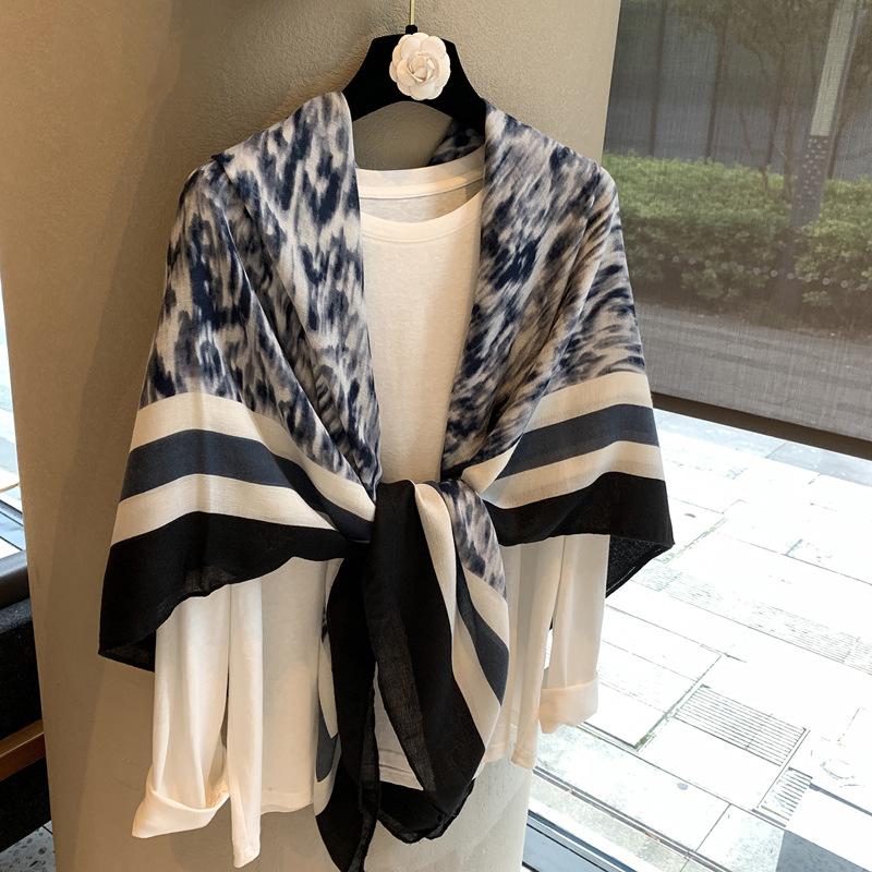 Simple and foreign fashion long scarf jacquard fringed scarf scarf scarf shawl women s scarf silk scarf large square scarf 130*130