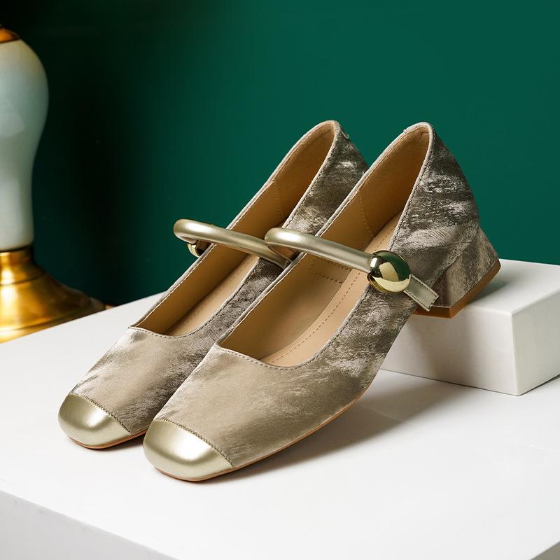 

Толстый каблук весенняя мода пэчворк квадратный носок национальный стиль слово с ретро Мэри Джейн одинарная обувь женщины 40 шампанского