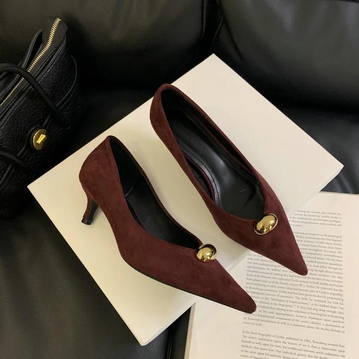 

Elegant Wedge Women s High Heels 2026 New Pointed Toe Office Shoes Female Metal Buckle Shallow Pumps Fashion Party Dress Shoes 35 красный
