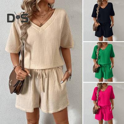 2Pcs/Set Women Casual Outfit V-Neck Short Sleeve T-shirt Elastic Waist Drawstring Wide Leg Shorts Set Solid Color Wrinkle Fabric Outfit