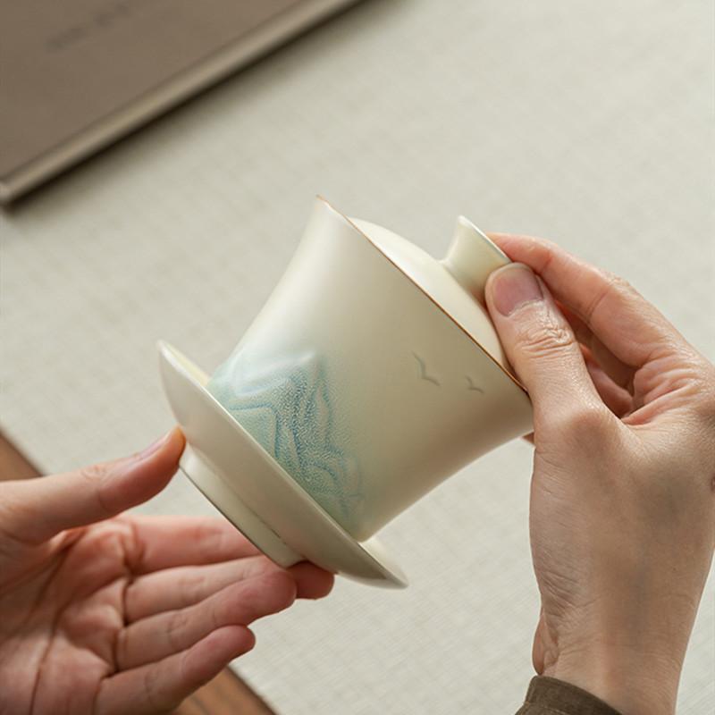 150ml Chinese Retro Ceramic Tea Tureen Handmade Pottery Gaiwan Travel Portable Tea Bowl Teacup Household Teaware Tea Infuser