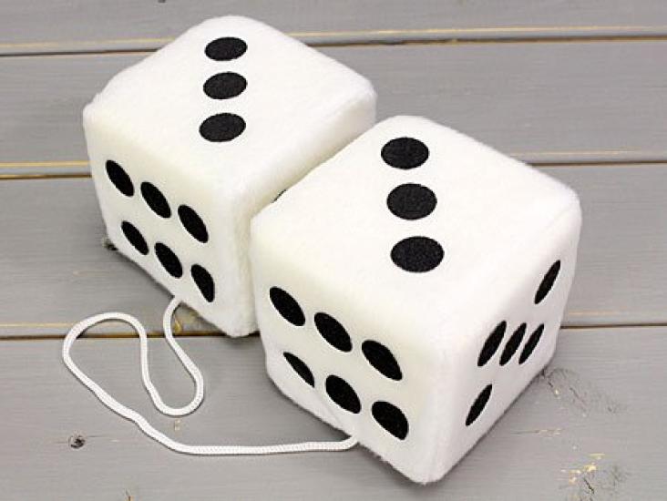 

Новые подвесные пушистые кубики Белые_CA-FD003WHBK-MON белый