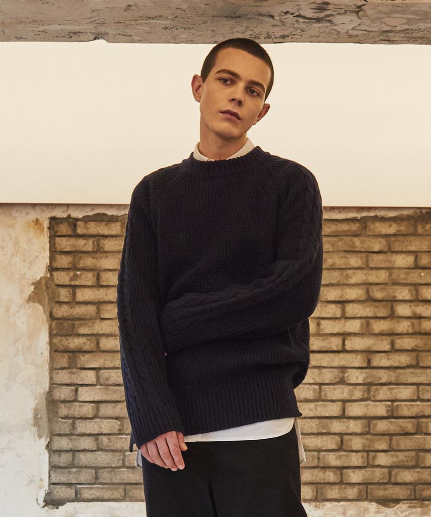 THE ROYAL 'WE Torsade Knit Navy