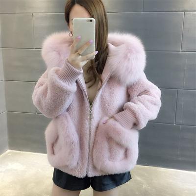 Fashionable and Warm Women's Short Hooded Lamb Korean Style Coat
