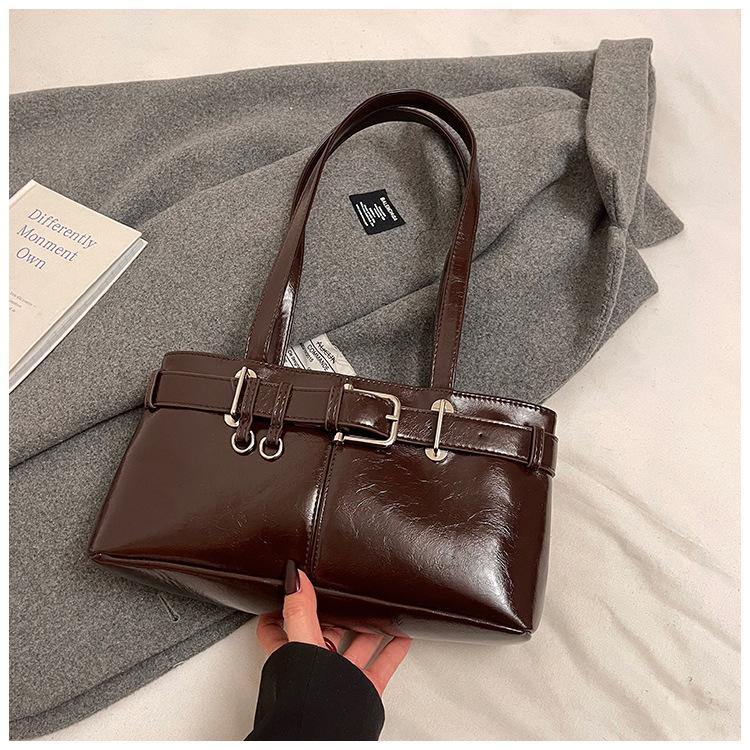 

Autumn and winter small bag women s 2025 new high-end shoulder underarm bag fashionable portable tote bag
