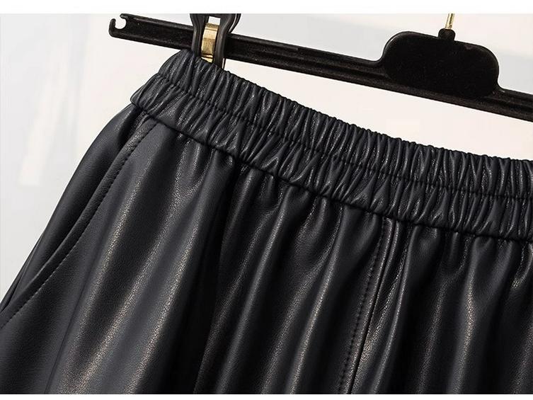 High-Waisted Coffee PU Leather A-Line Skirt - Autumn/Winter 2025 Mid-Length Slimming Pencil Design