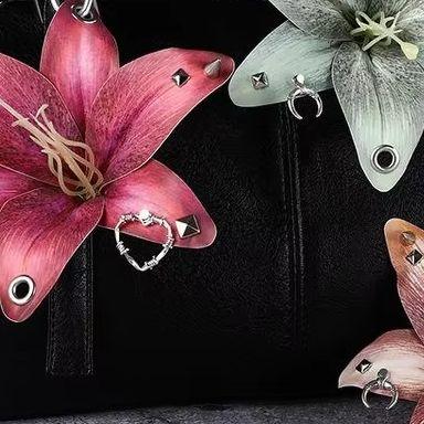 1 Stück Simulation Stoffblume Schlüsselanhänger Cooler Nieten Lilienblume Schlüsselanhänger Anhänger Handtaschen Anhänger Dekoration Geschenke Tasche Schmuck