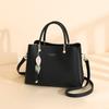 A New Versatile Handbag  Large Capacity Shoulder Bag  Fashionable and High-end Crossbody Commuting Bag