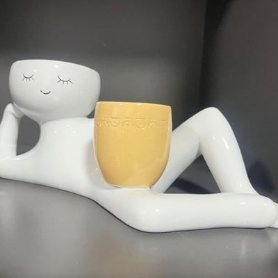Resin Lazy Little Character Flowerpot Lying Down Figure With Drainage Hole Lazy Guy Planter Holding Pot Planter Home Decoration