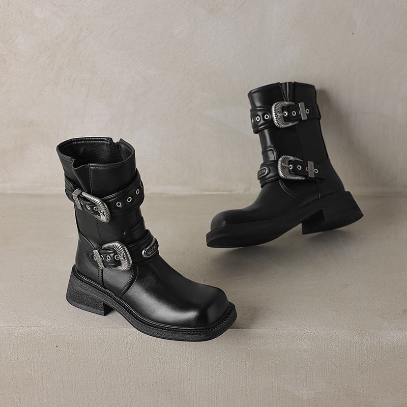Krazing Pot Kravská kůže Čtvercová špička Zimní Střední podpatky Moderní Westernové boty Ženy Rockový styl Vintage Kovové zapínání Kotníkové boty