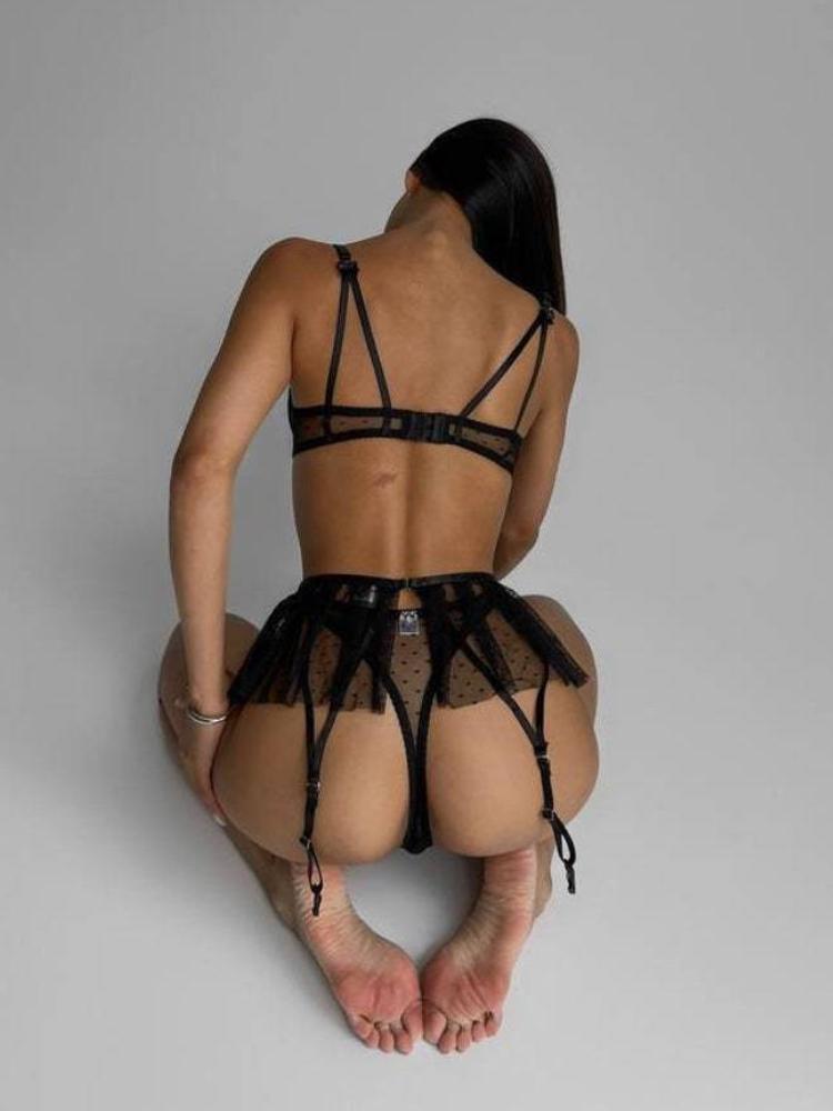 Aesthetic White Bride Sexy Lingerie Set Three Piece Small Skirt with Steel Ring Single Layer Perspective Y2k Tease Sets Women