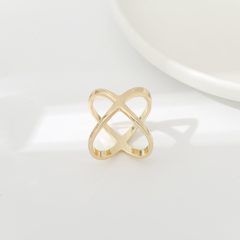 Fashion Luxury Scarf Buckle Wedding Brooch Pins Women Silk Scarfs Buckle Ring Clip Scarf Jewelry Shawls Scarve Buckle Accessorie