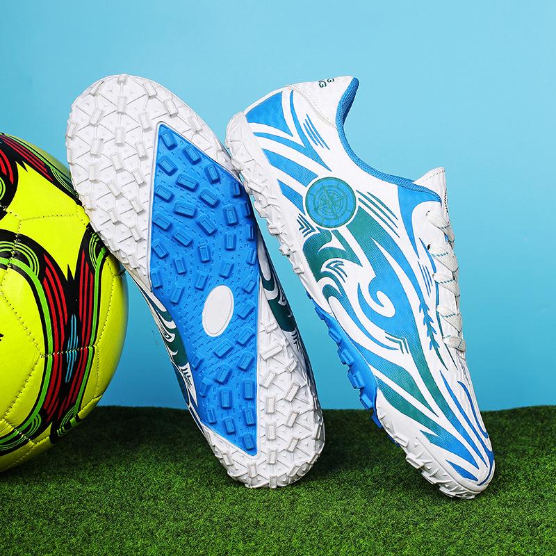 Unisex Non-Slip Wear-Resistant Youth Football Training Shoes with Long Multi-Studs