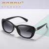 2022 Women's Polarized Small Frame Photochromic Sunglasses Fashion Metal 3015