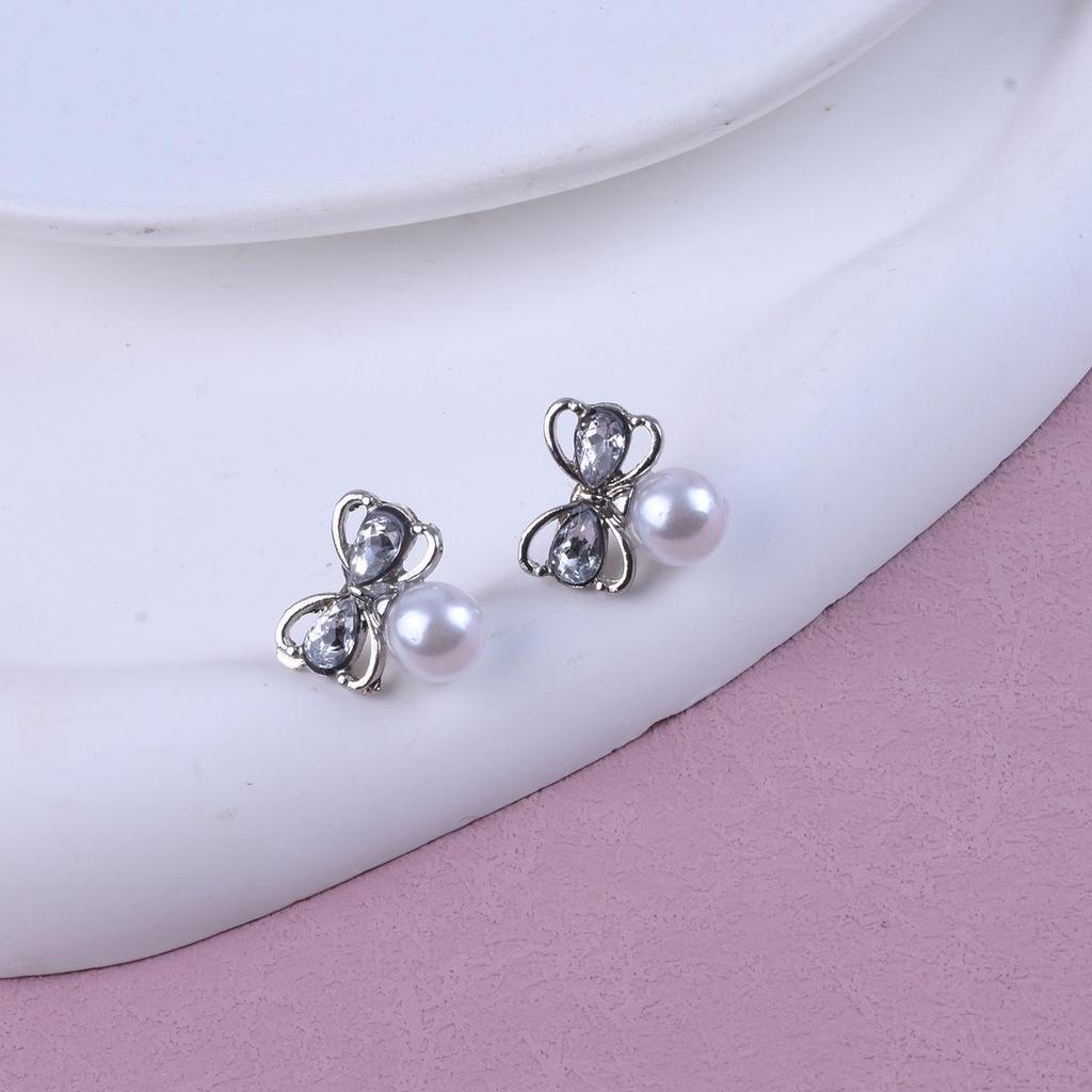 Elegant Zircon Bow & Pearl Stud Earrings for Women - 2024 Trendy High-End Luxury