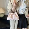 Kleine Tasche plissierte Kettenhandtasche Damen Frühherbst neue Mode Pendler Schulter Umhängetasche