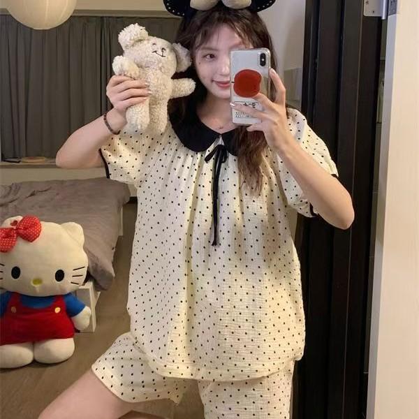 

Korean version of polka dot simple style pajamas women s summer doll collar short-sleeved shorts set student dormitory ins loungewear S