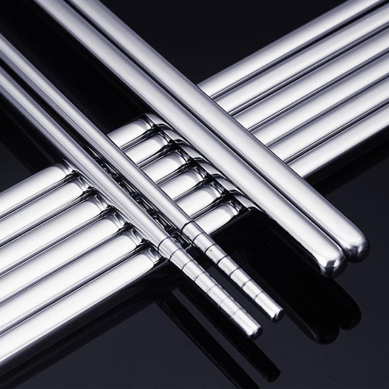 1Pair Stainless Steel Chopsticks Non Slip Tip Heat Resistant Reusable Dishwasher Safe For Home Asian Restaurant Daily Use