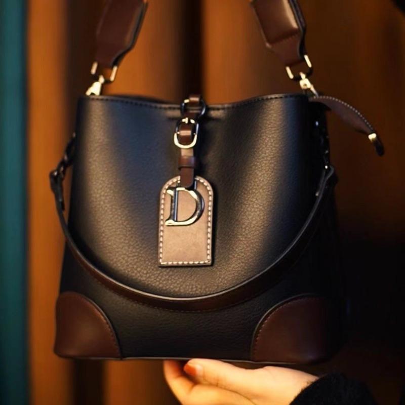 Leather versatile women's new fashion handbag large capacity shoulder oblique span bag bucket bag
