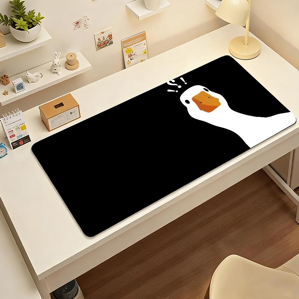 Funny GGoose Mouse Pad Nonslip Locking Edge Desk Mat PC Laptop Accessories Rubber Office Keyboard Large Gamers Decoracion