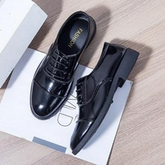 Men's Trendy Korean Style Black Leather Shoes - Breathable Casual and Formal Round Toe Design