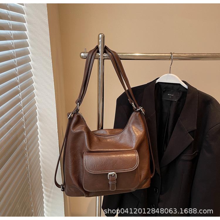 

Vintage Maillard underarm bag women s backpack winter 2025 new simple shoulder large capacity tote big bag