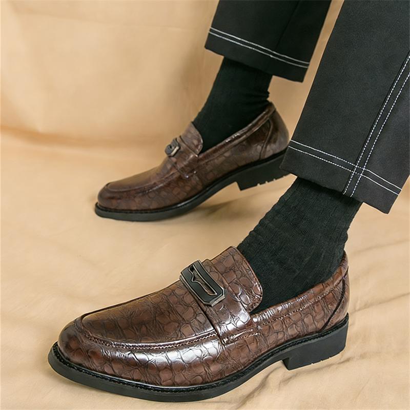 Retro Fashion Designer New Pointed Black Brown Green Casual Driving Shoes for Men Penny Loafter Formal Wedding Dress Homecoming