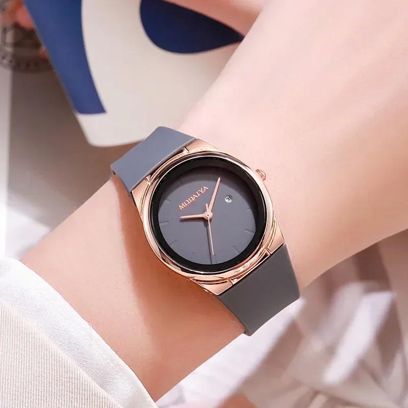 Fashion Women's Minimalist Calendar Quartz Watch Student WatchesSilicone Strap Wristwatch