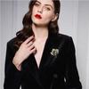High-end Light Luxury Diamond Maple Leaf Brooch Women's Exquisite Fashion Corsage Niche Pin Luxury Dress Jacket Accessories